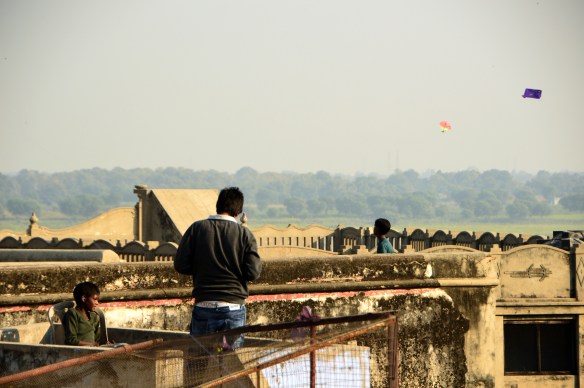 Varanasi's kite fliers